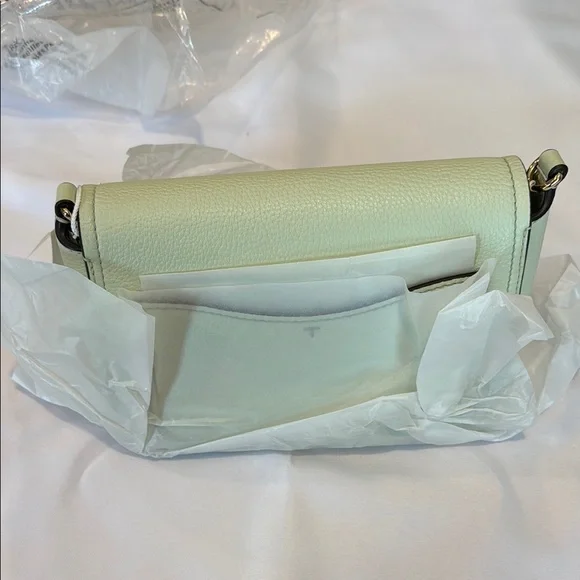 NWT Tory Burch Green and White Crossbody Bag with Flap Closure - Picture 4 of 9